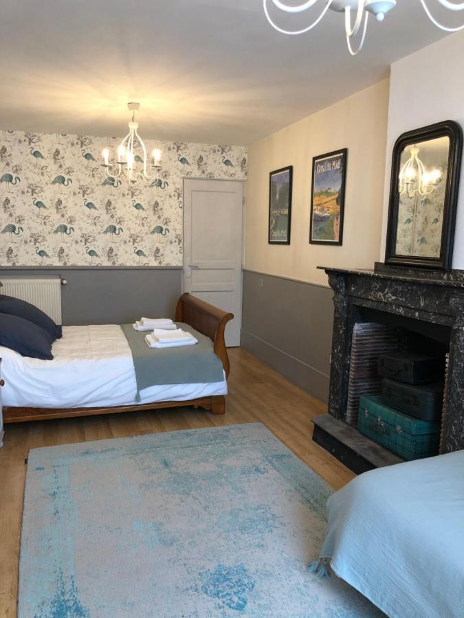 L'Oiseau Bleu Rollier Bed & Breakfast Roubia Exterior photo