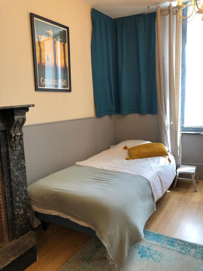L'Oiseau Bleu Rollier Bed & Breakfast Roubia Exterior photo